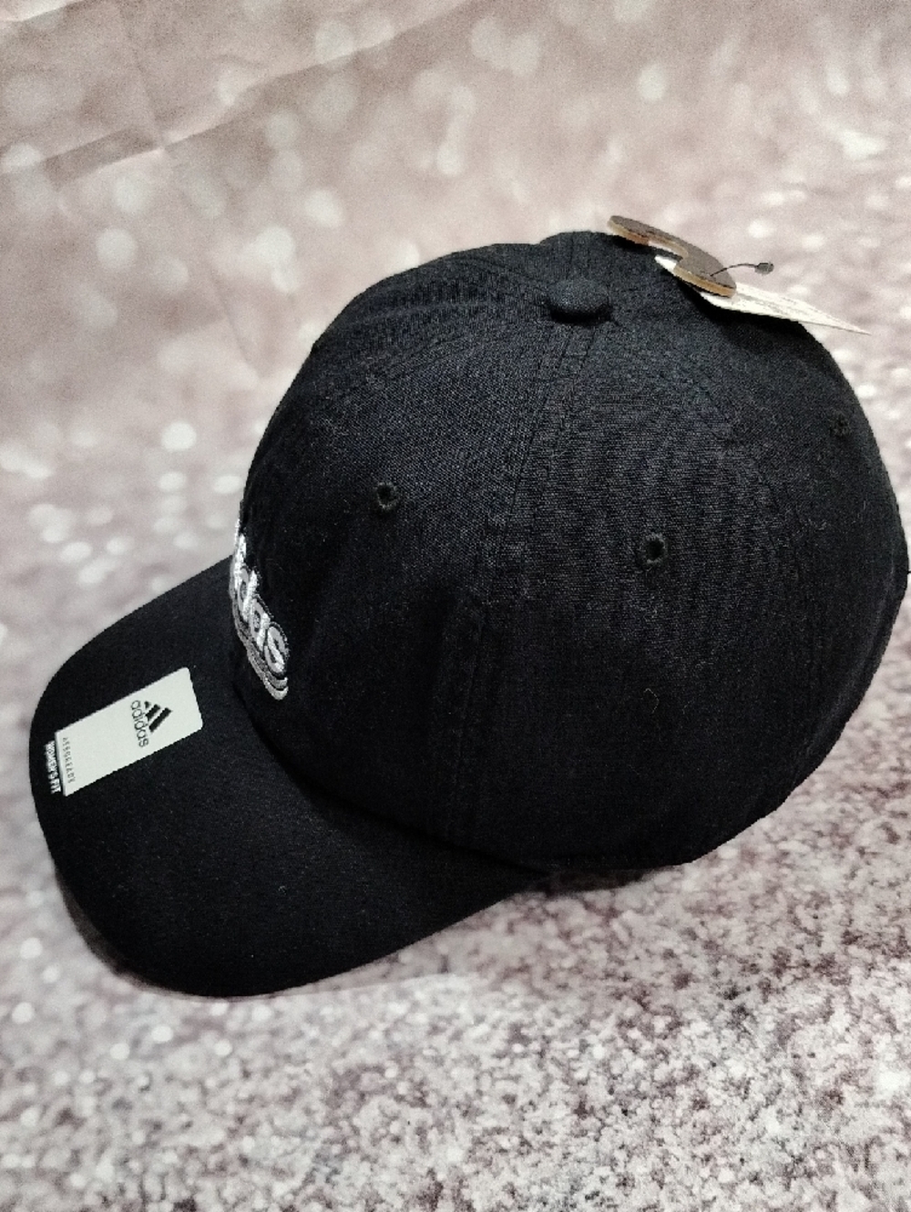adidas Black Cap with White Embroidered Logo Unisex - Picture 3 of 7